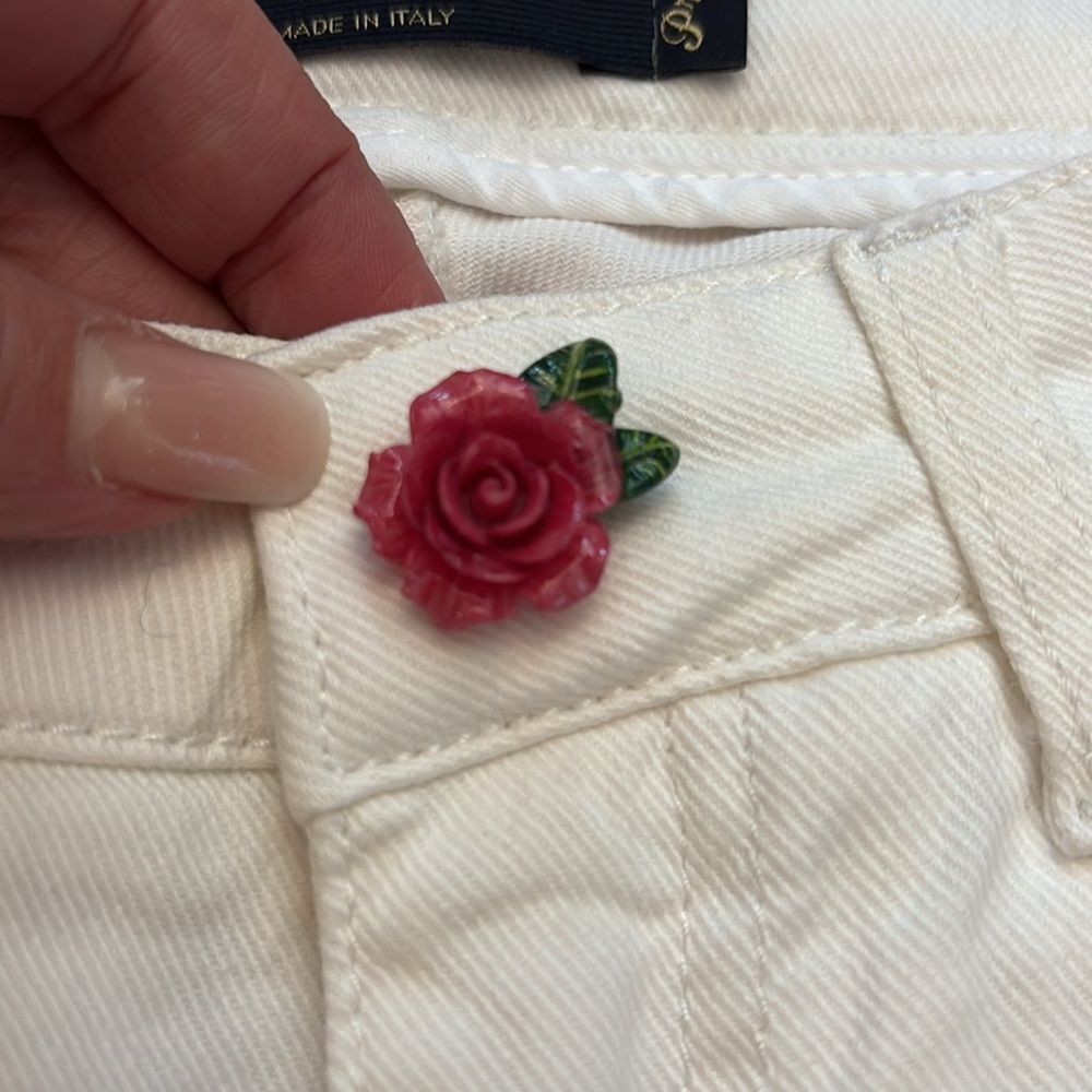 Dolce & Gabbana White Jeans with Pink Rose button, US2 - Picture 3 of 9